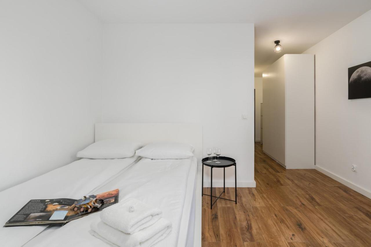 Poznan Old Market Studio By Noclegi Renters Bagian luar foto
